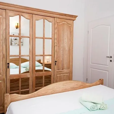 In With Terrace, Air Conditioning, Wifi, Dishwasher 5146-8 Duće