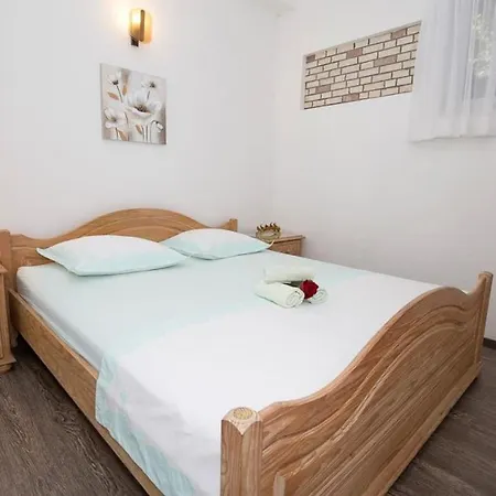 In With Terrace, Air Conditioning, Wifi, Dishwasher 5146-8 Apartamento
