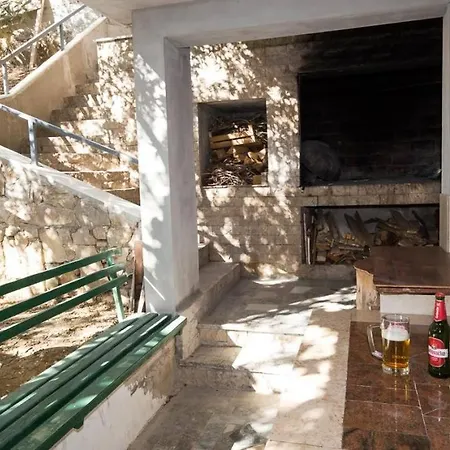 In With Terrace, Air Conditioning, Wifi, Dishwasher 5146-8 * Duće